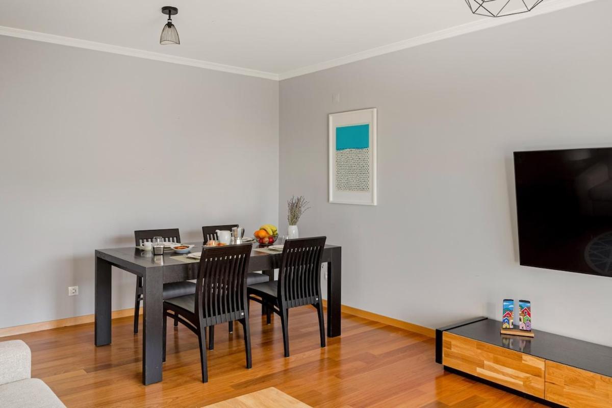 Elegant Flat In Benfica - 10 Min To Center Lissabon