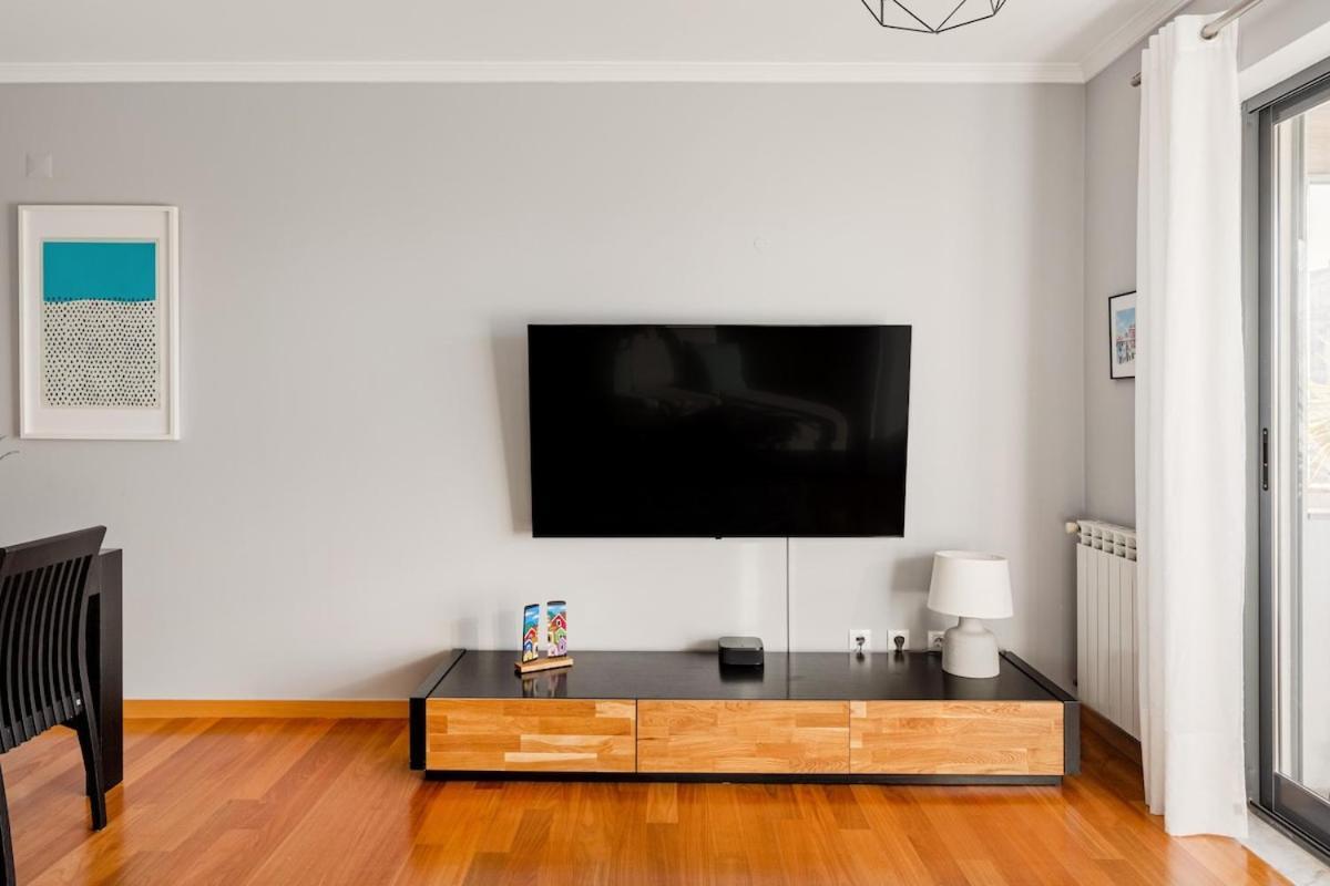 Elegant Flat In Benfica - 10 Min To Center Lissabon