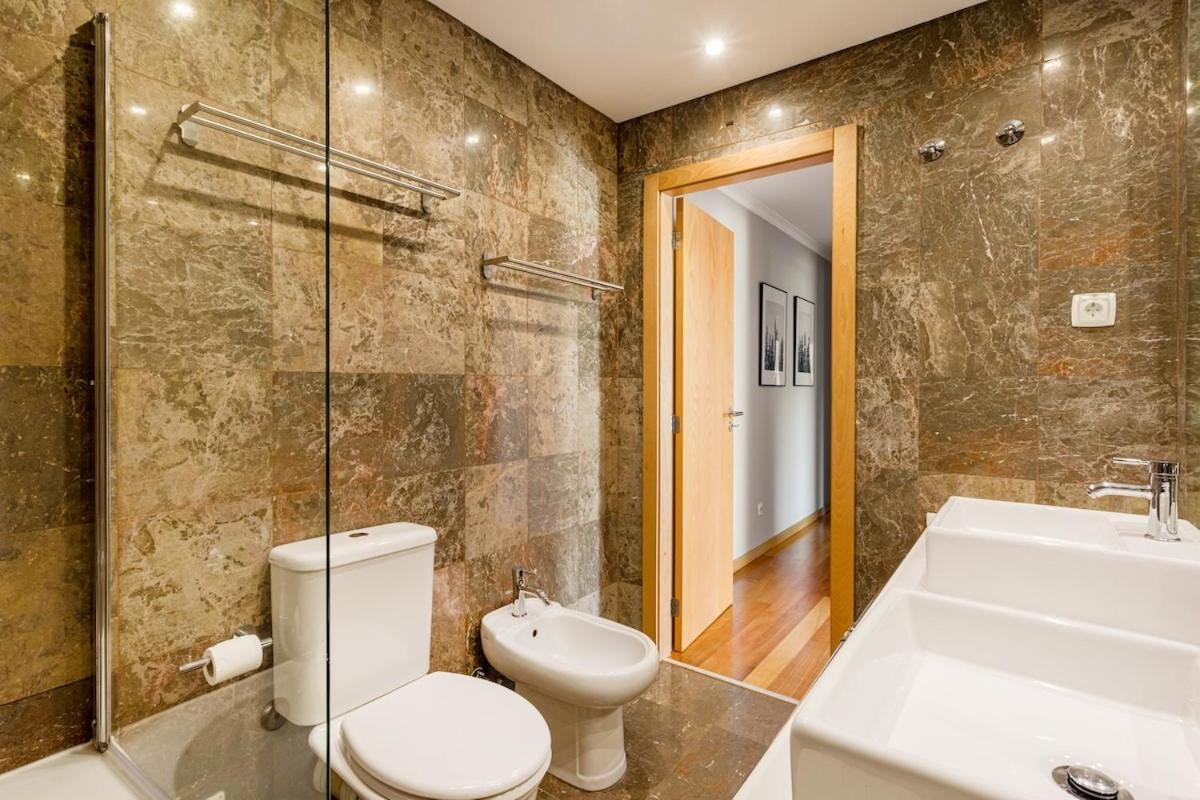 Apartment Elegant Flat In Benfica - 10 Min To Center *