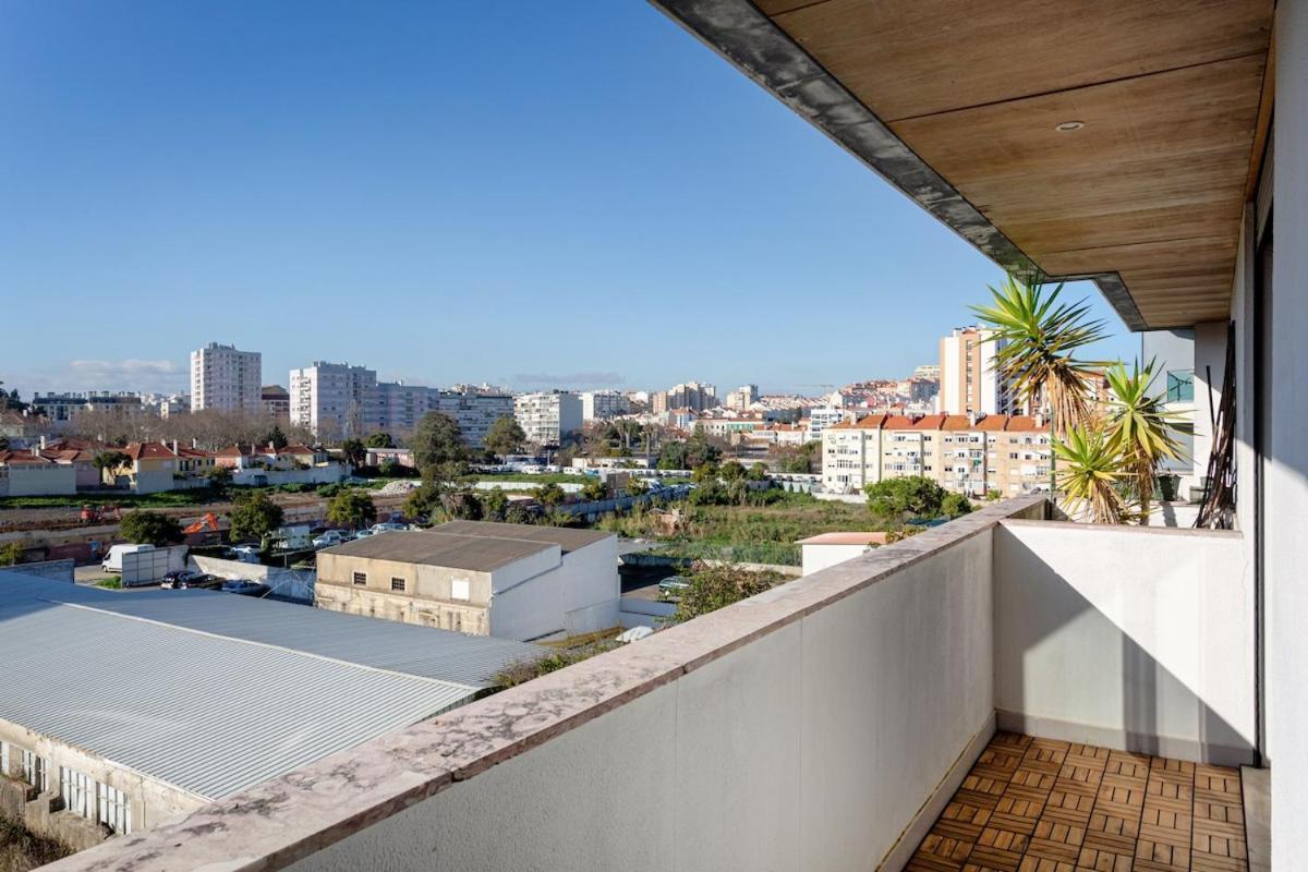 Apartment Elegant Flat In Benfica - 10 Min To Center *